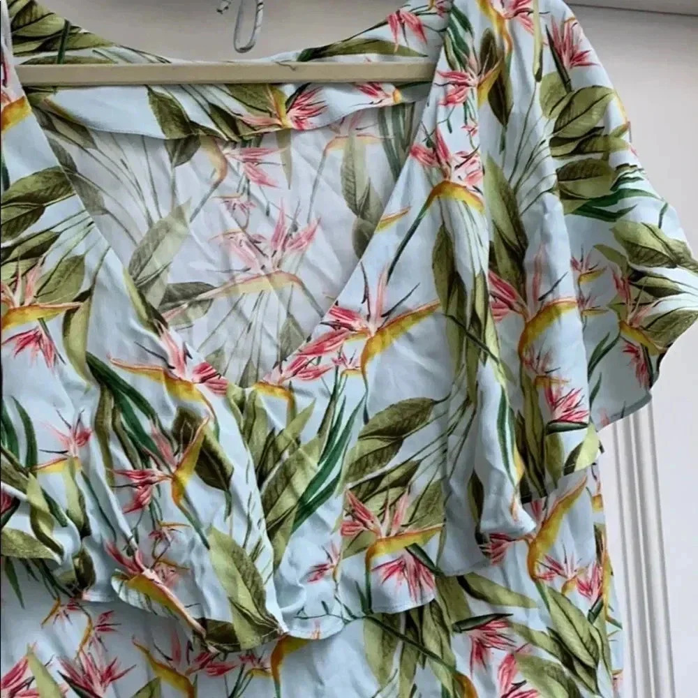 Zara Tropical Jungle Floral Print Ruffle Short Sleeve Low Back Mini Dress Size M - Picture 6 of 9